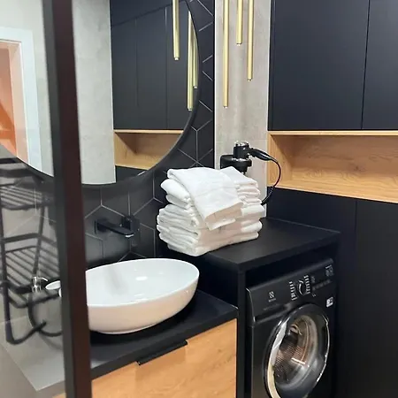 Apartament *